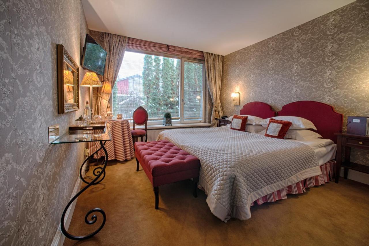 Apvalaus Stalo Klubas Gastro & Spa Hotel Тракай Екстериор снимка